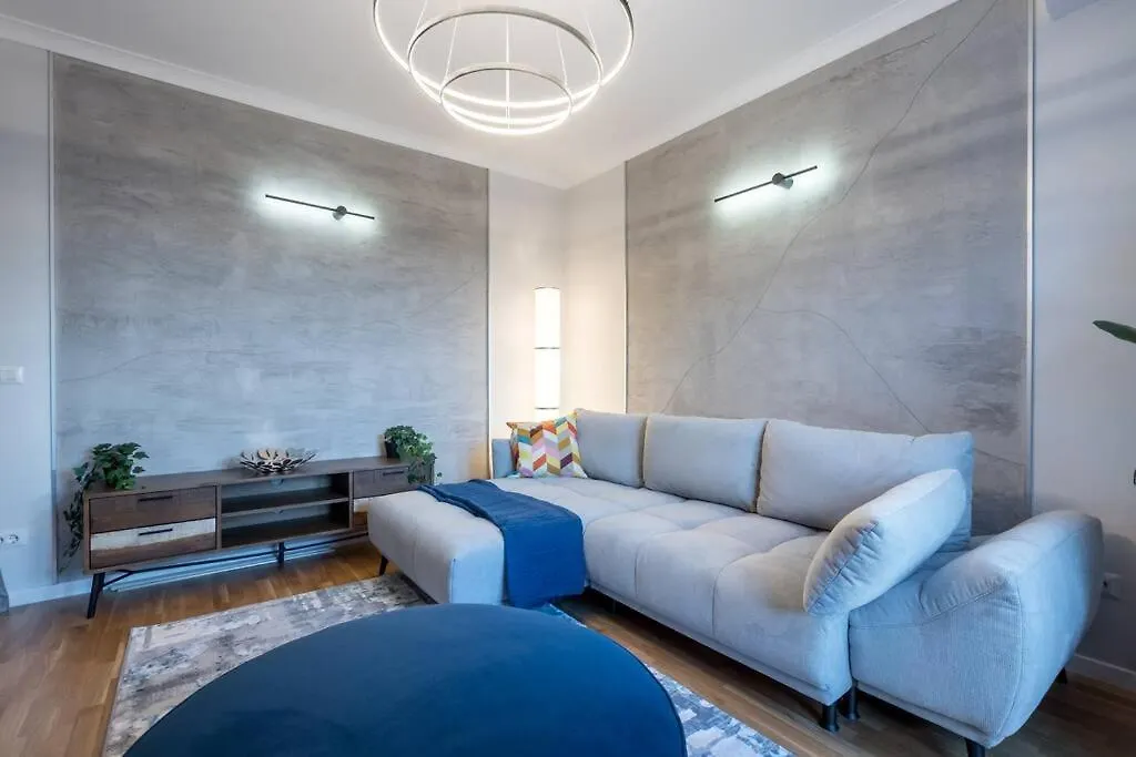 Superb Views 3Br Midtown Flat - 3 Balconies Apartment Bucharest