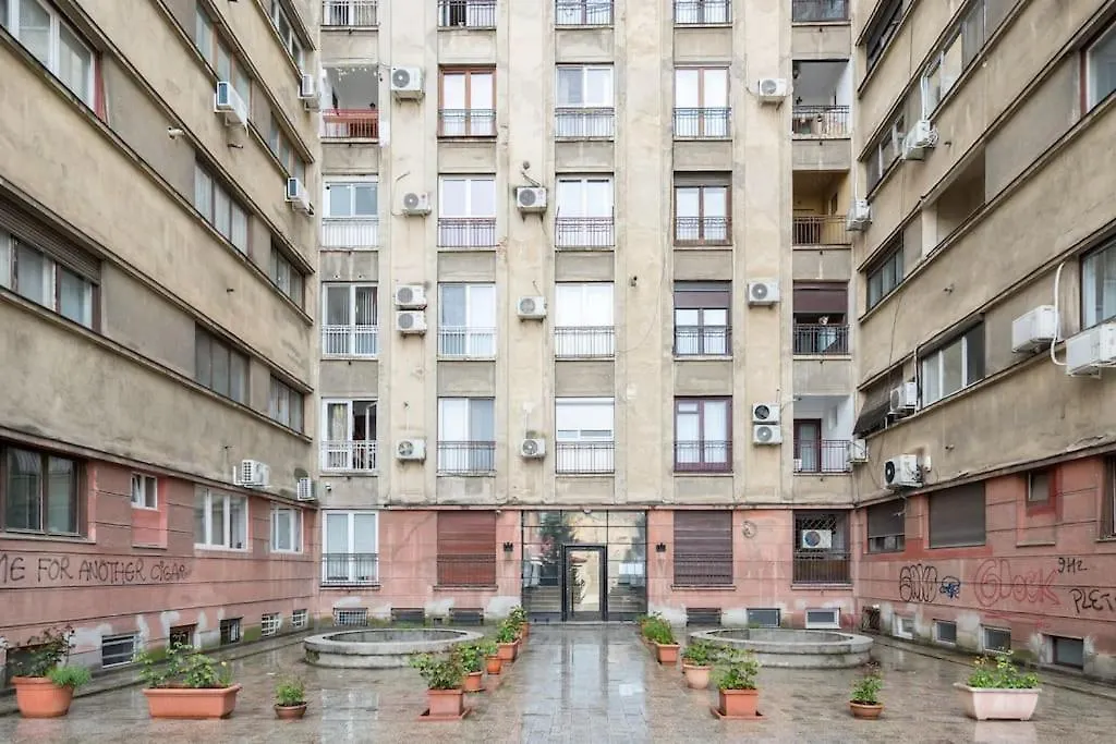 부쿠레슈티 Superb Views 3Br Midtown Flat - 3 Balconies 아파트