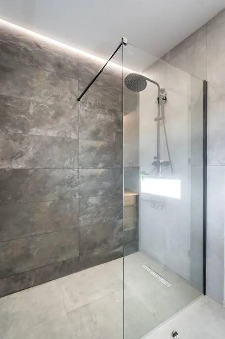 부쿠레슈티 Superb Views 3Br Midtown Flat - 3 Balconies 아파트 0*,