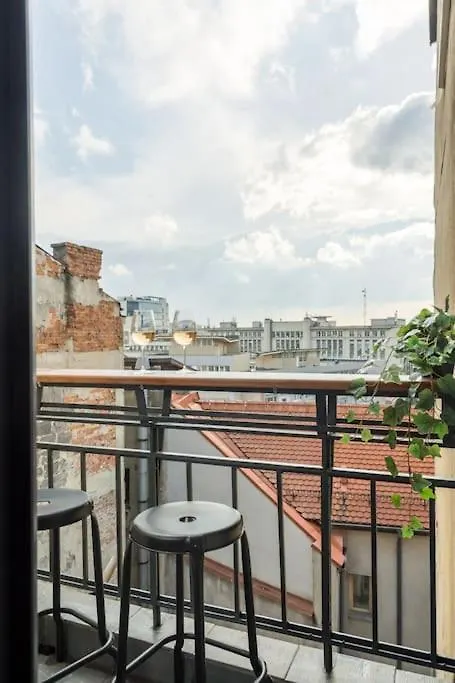 부쿠레슈티 Superb Views 3Br Midtown Flat - 3 Balconies 아파트